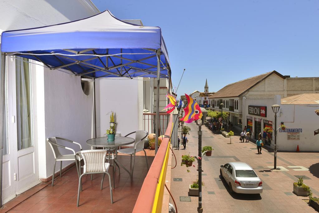 Hostal Ojo De Pez La Serena Exterior photo